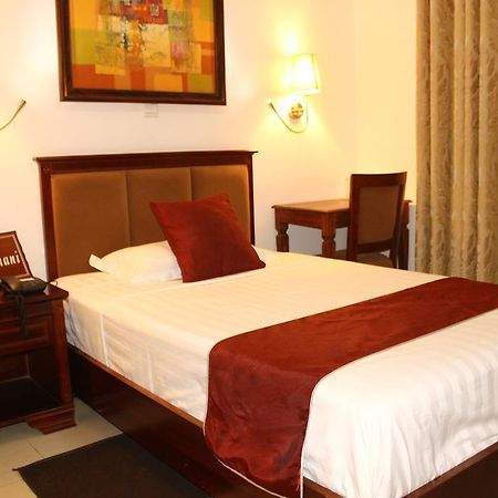 Hotel Residence Flamani Lomé Dış mekan fotoğraf