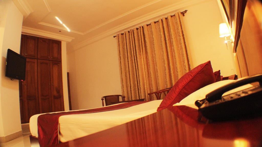 Hotel Residence Flamani Lomé Dış mekan fotoğraf